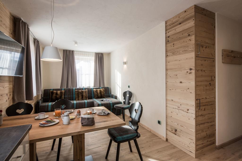 Osti Nicl Daire San Martino in Badia Dış mekan fotoğraf